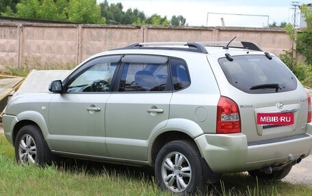 Hyundai Tucson III, 2008 год, 750 000 рублей, 4 фотография