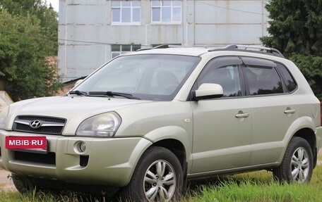 Hyundai Tucson III, 2008 год, 750 000 рублей, 2 фотография