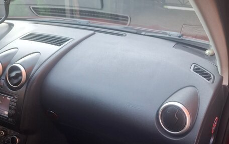 Nissan Qashqai, 2013 год, 1 080 000 рублей, 17 фотография