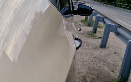 Hyundai Solaris II рестайлинг, 2011 год, 500 000 рублей, 10 фотография
