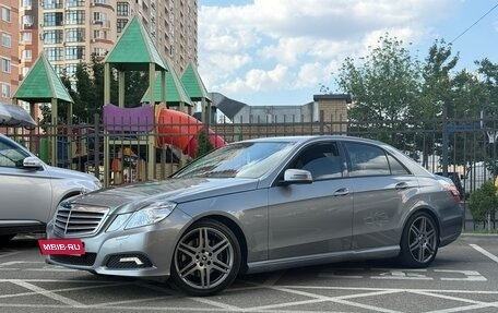 Mercedes-Benz E-Класс, 2011 год, 1 290 000 рублей, 2 фотография