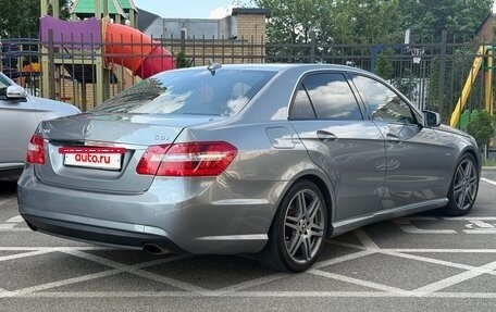 Mercedes-Benz E-Класс, 2011 год, 1 290 000 рублей, 8 фотография