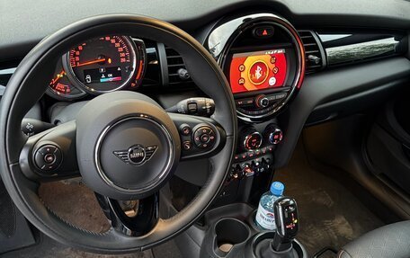 MINI Hatch, 2021 год, 2 450 000 рублей, 3 фотография