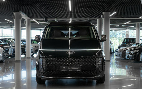 Hyundai Staria, 2021 год, 4 300 000 рублей, 3 фотография