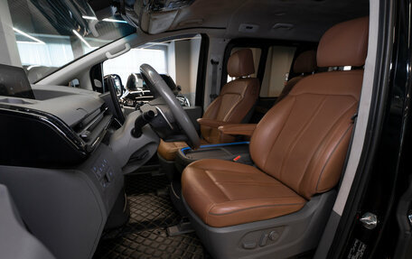 Hyundai Staria, 2021 год, 4 300 000 рублей, 9 фотография