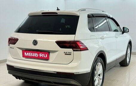 Volkswagen Tiguan II, 2017 год, 2 470 000 рублей, 4 фотография