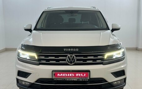 Volkswagen Tiguan II, 2017 год, 2 470 000 рублей, 2 фотография