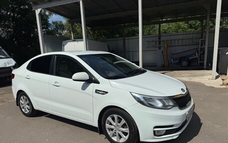 KIA Rio III рестайлинг, 2015 год, 1 200 000 рублей, 3 фотография