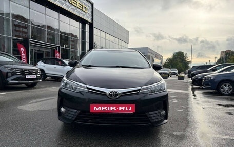 Toyota Corolla, 2018 год, 1 690 000 рублей, 2 фотография