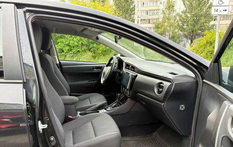Toyota Corolla, 2018 год, 1 690 000 рублей, 10 фотография