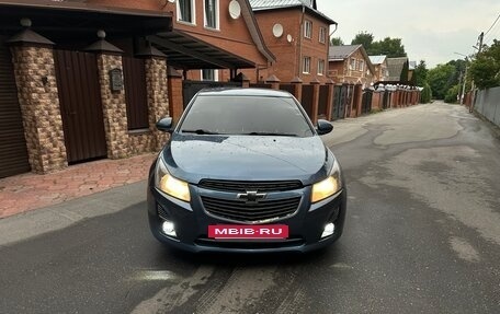 Chevrolet Cruze II, 2013 год, 650 000 рублей, 2 фотография
