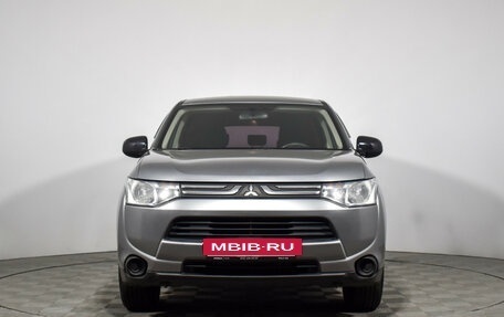 Mitsubishi Outlander III рестайлинг 3, 2013 год, 1 099 000 рублей, 3 фотография