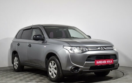 Mitsubishi Outlander III рестайлинг 3, 2013 год, 1 099 000 рублей, 4 фотография