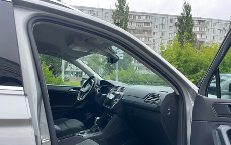 Volkswagen Tiguan II, 2021 год, 3 200 000 рублей, 10 фотография