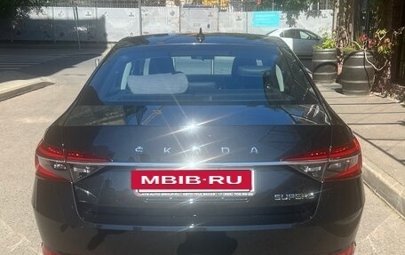 Skoda Superb III рестайлинг, 2025 год, 3 350 000 рублей, 4 фотография