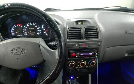 Hyundai Accent II, 2006 год, 320 000 рублей, 1 фотография