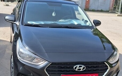 Hyundai Solaris II рестайлинг, 2017 год, 950 000 рублей, 1 фотография
