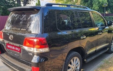 Toyota Land Cruiser 200, 2012 год, 4 300 000 рублей, 2 фотография