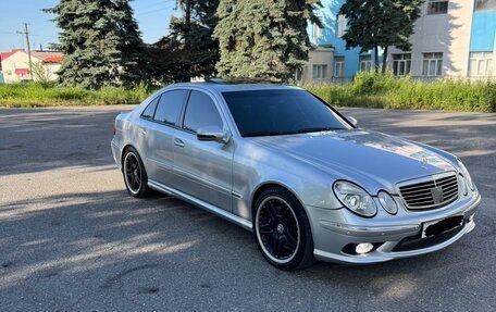Mercedes-Benz E-Класс, 2005 год, 1 250 000 рублей, 2 фотография