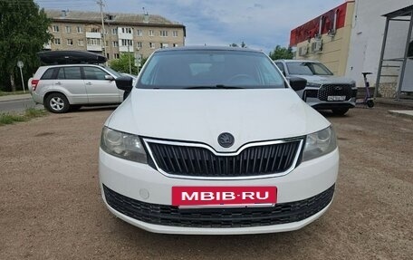 Skoda Rapid I, 2015 год, 490 000 рублей, 2 фотография