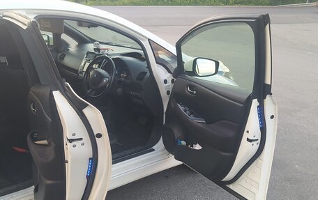 Nissan Leaf I, 2016 год, 974 000 рублей, 9 фотография
