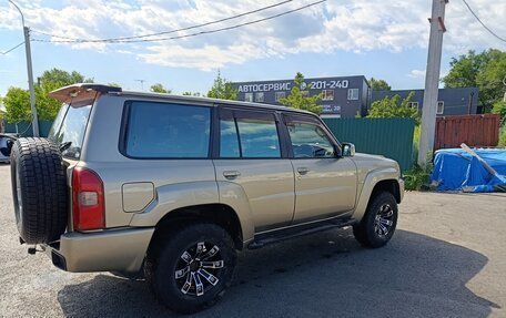 Nissan Safari IV, 2005 год, 3 820 000 рублей, 3 фотография