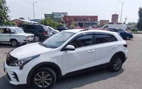 KIA Rio IV, 2021 год, 1 890 000 рублей, 2 фотография
