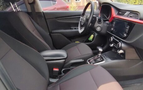 KIA Rio IV, 2021 год, 1 890 000 рублей, 20 фотография