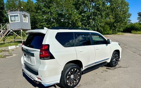 Toyota Land Cruiser Prado 150 рестайлинг 2, 2020 год, 4 850 000 рублей, 6 фотография