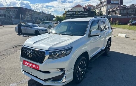 Toyota Land Cruiser Prado 150 рестайлинг 2, 2020 год, 4 850 000 рублей, 2 фотография