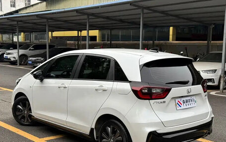 Honda Fit, 2023 год, 1 267 444 рублей, 5 фотография