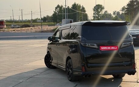 Toyota Vellfire II, 2018 год, 5 500 000 рублей, 7 фотография