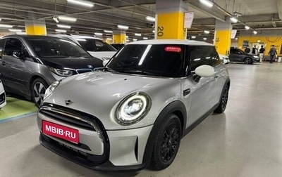 MINI Hatch, 2023 год, 1 890 000 рублей, 1 фотография