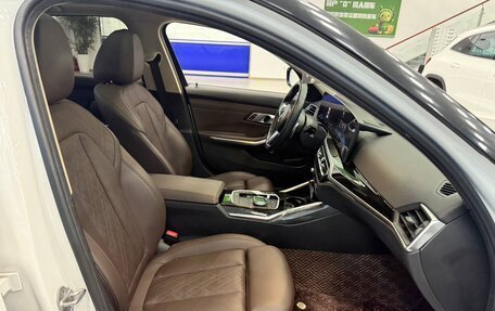 BMW 3 серия, 2023 год, 2 900 000 рублей, 7 фотография