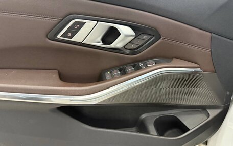 BMW 3 серия, 2023 год, 2 900 000 рублей, 19 фотография