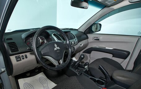 Mitsubishi L200 IV рестайлинг, 2012 год, 1 599 000 рублей, 9 фотография