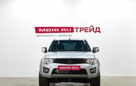 Mitsubishi L200 IV рестайлинг, 2012 год, 1 599 000 рублей, 2 фотография