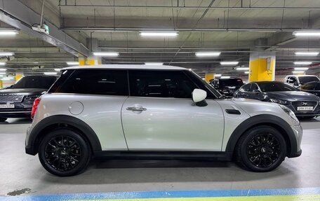 MINI Hatch, 2023 год, 1 890 000 рублей, 5 фотография