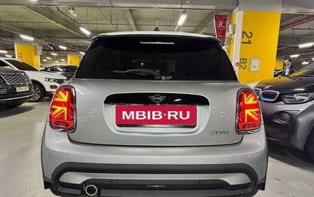 MINI Hatch, 2023 год, 1 890 000 рублей, 4 фотография