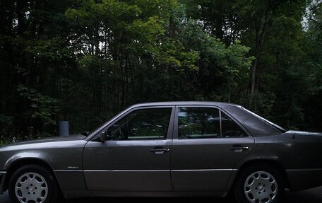 Mercedes-Benz W124, 1992 год, 370 000 рублей, 7 фотография