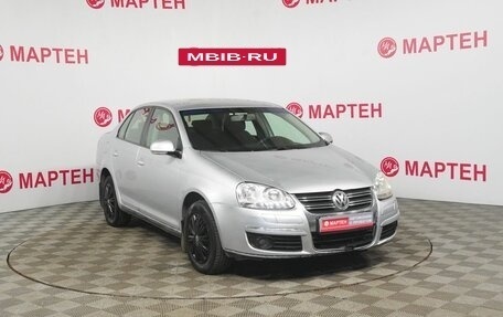 Volkswagen Jetta VI, 2010 год, 400 000 рублей, 3 фотография