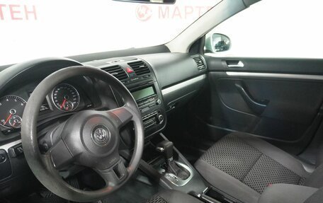 Volkswagen Jetta VI, 2010 год, 400 000 рублей, 9 фотография