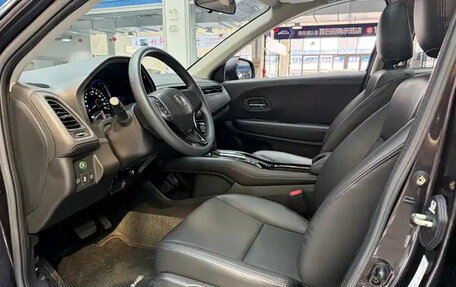 Honda Vezel, 2020 год, 1 305 000 рублей, 2 фотография