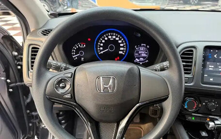 Honda Vezel, 2020 год, 1 305 000 рублей, 13 фотография