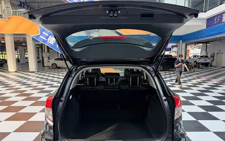 Honda Vezel, 2020 год, 1 305 000 рублей, 16 фотография