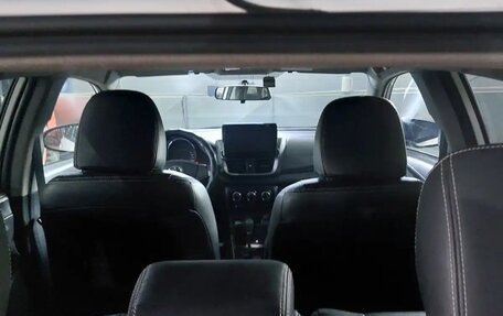 Toyota Yaris XP150 рестайлинг, 2021 год, 1 750 000 рублей, 5 фотография