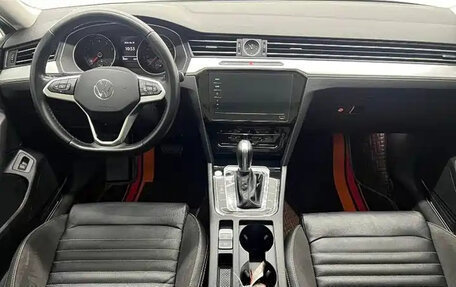 Volkswagen Passat B8 рестайлинг, 2020 год, 1 555 000 рублей, 5 фотография