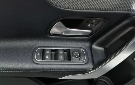 Mercedes-Benz A-Класс, 2021 год, 1 395 000 рублей, 13 фотография