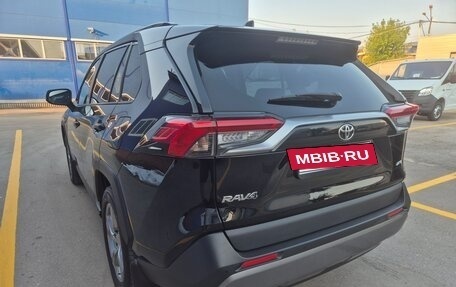 Toyota RAV4, 2022 год, 3 415 000 рублей, 12 фотография