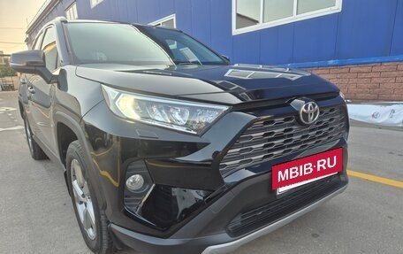 Toyota RAV4, 2022 год, 3 415 000 рублей, 5 фотография